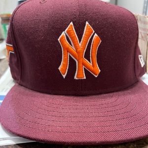 VERY RARE New Era NY Yankee Virginia Tech Hat